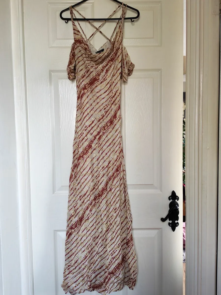 Girls/Ladies Occasion Dress - Image 1