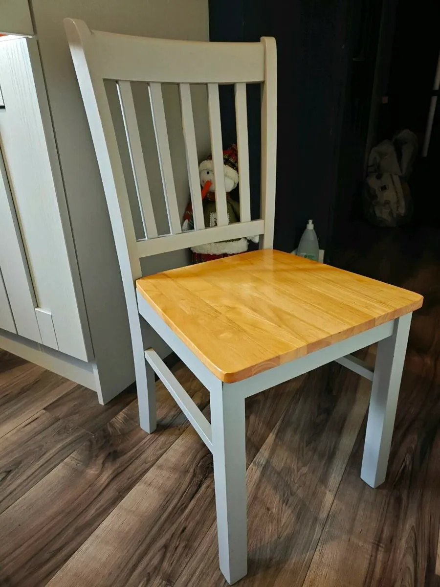 Four dining chairs - Image 2