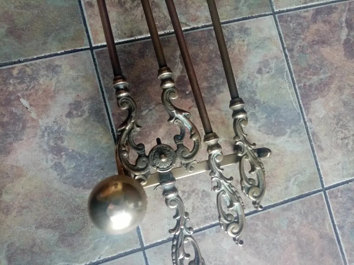 Set  victorian fire Irons. - Image 4