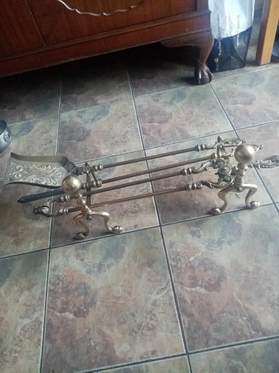 Set  victorian fire Irons. - Image 1
