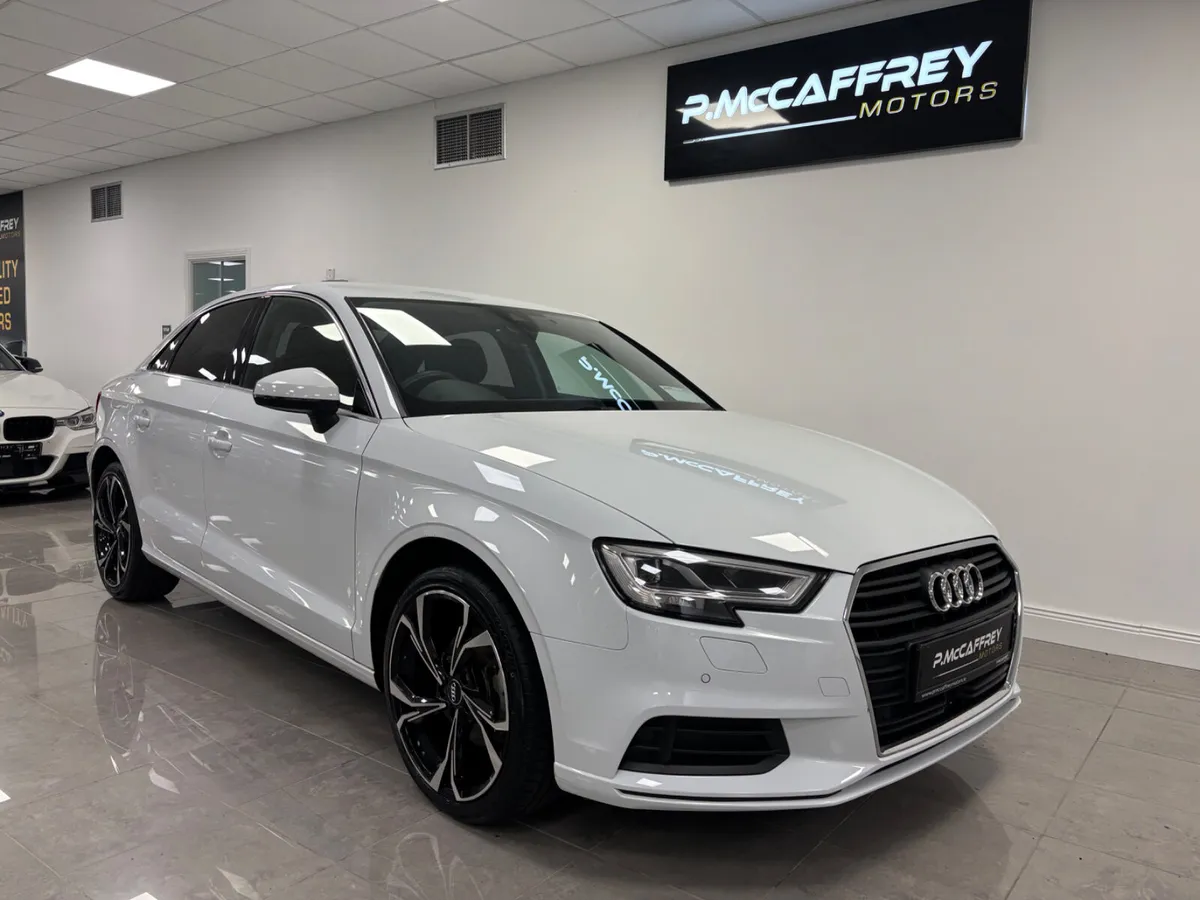 2017 Audi A3 1.4 TFSI S-Tronic Auto Black Edition - Image 4