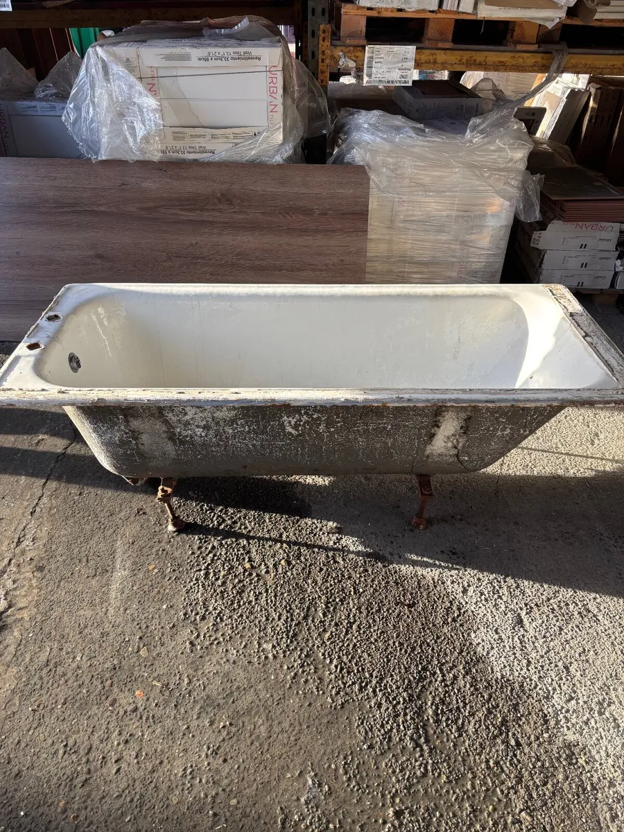 Cast Iron Bath - Image 4