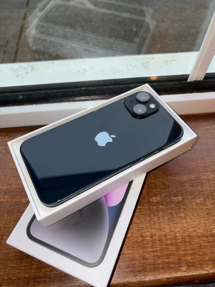 iPhone 14 - Image 4