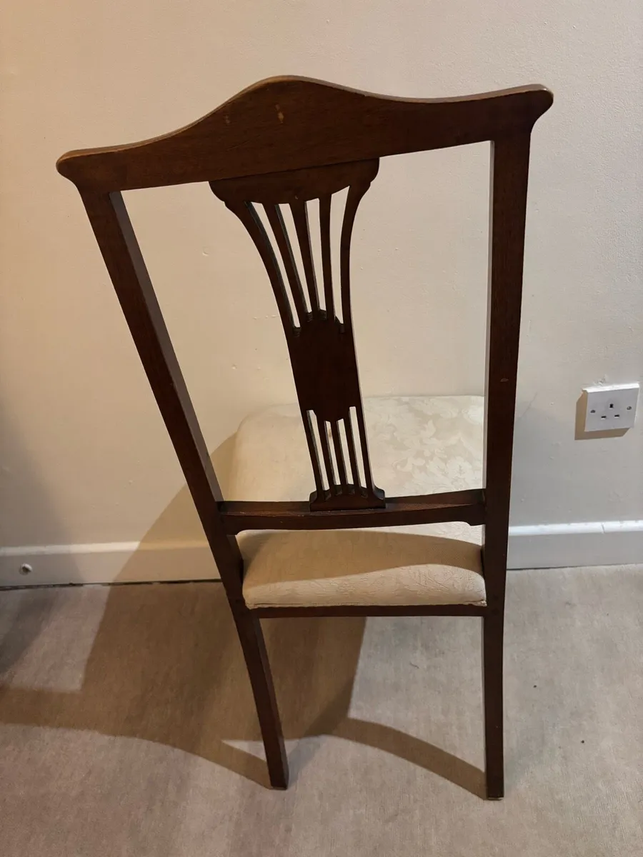 Antique chair - Image 3