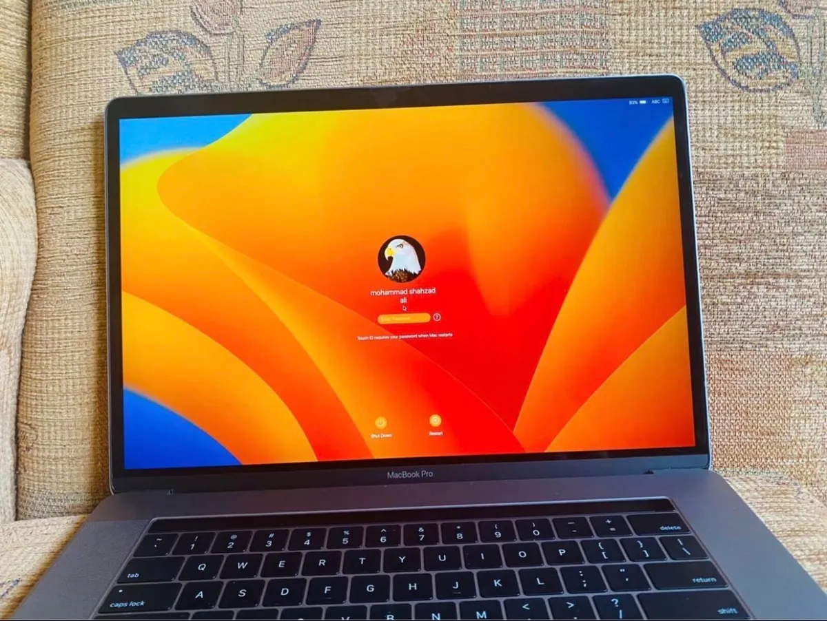 MacBook Pro 15-inch 2017 - Image 3