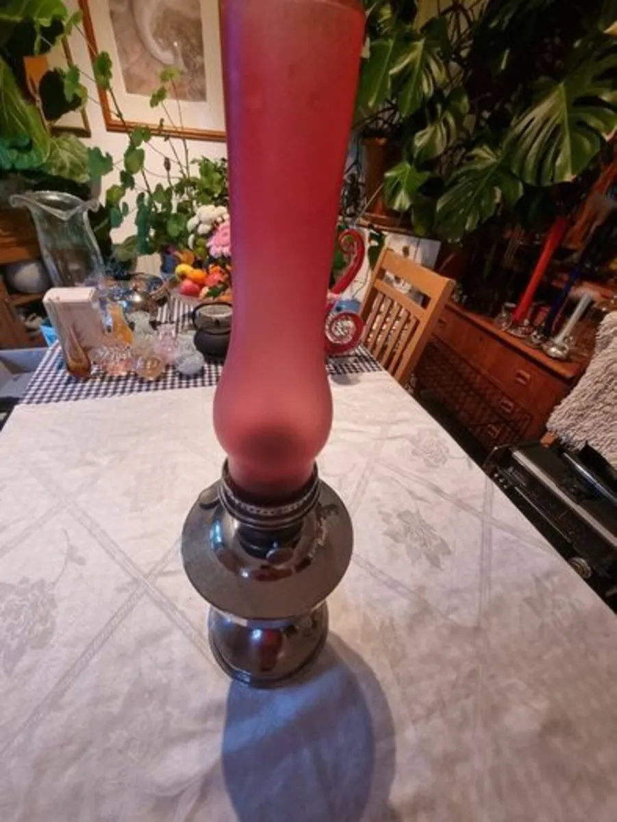 Vintage oil lamp - Image 4
