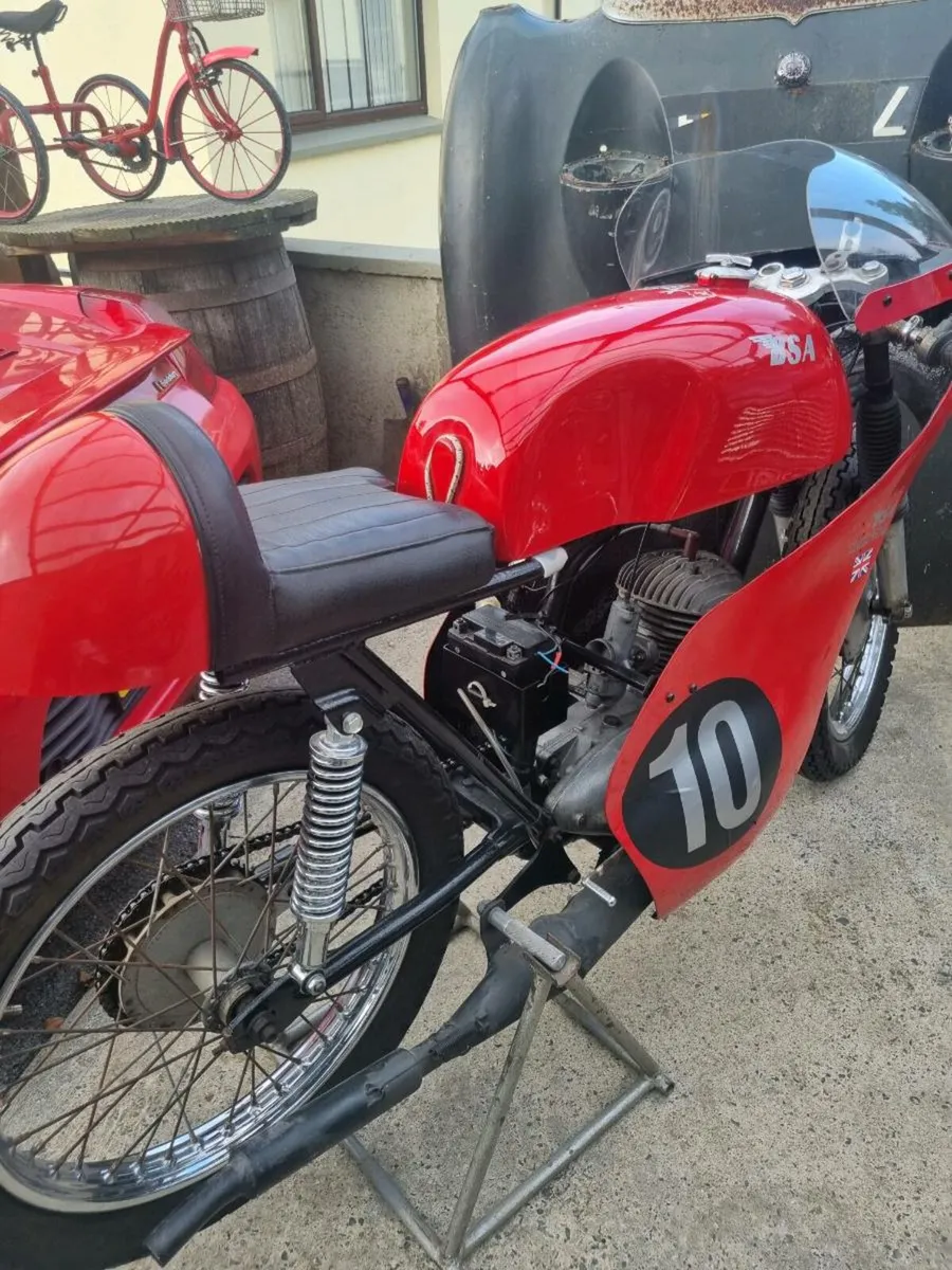 Circa 1962 bsa bantam race bike - Image 3