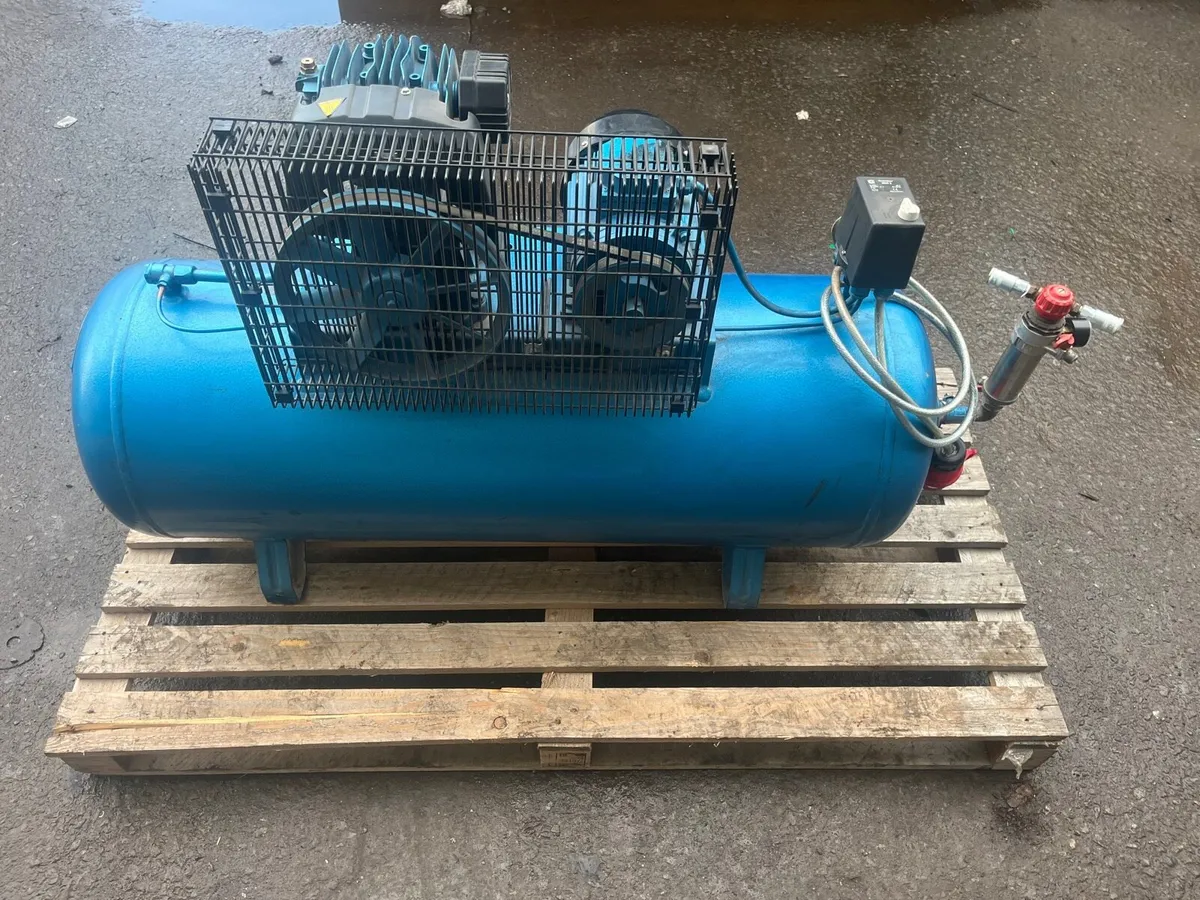 Air compressor - Image 4