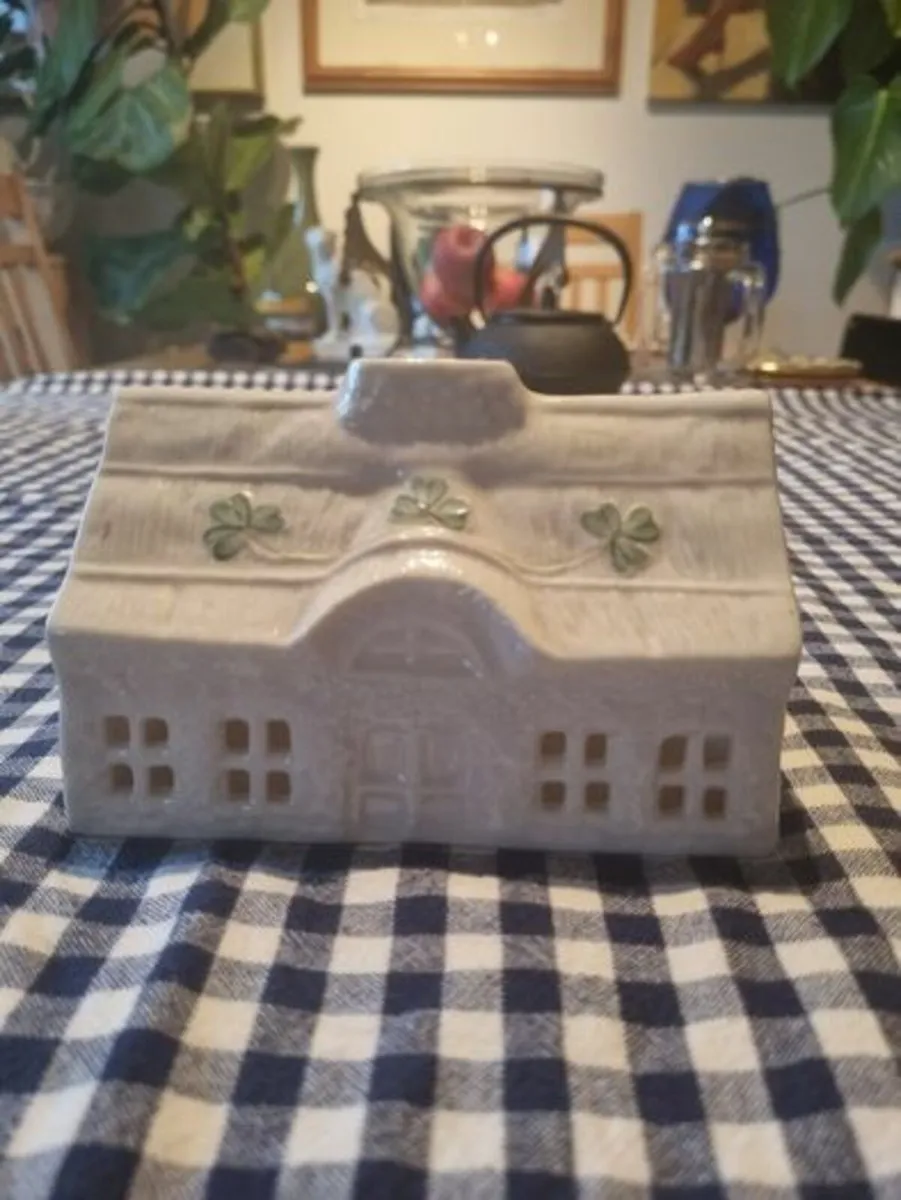 Belleek Irish Cottage - Image 2