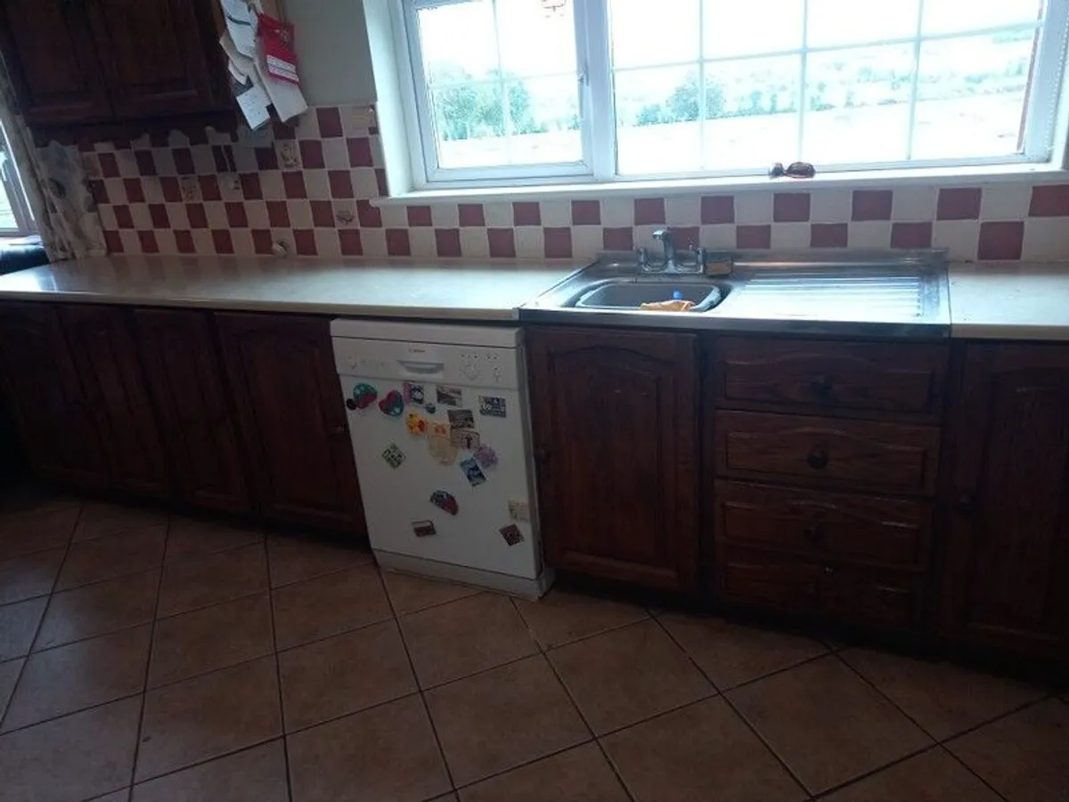 Bosch Dishwasher - Image 1