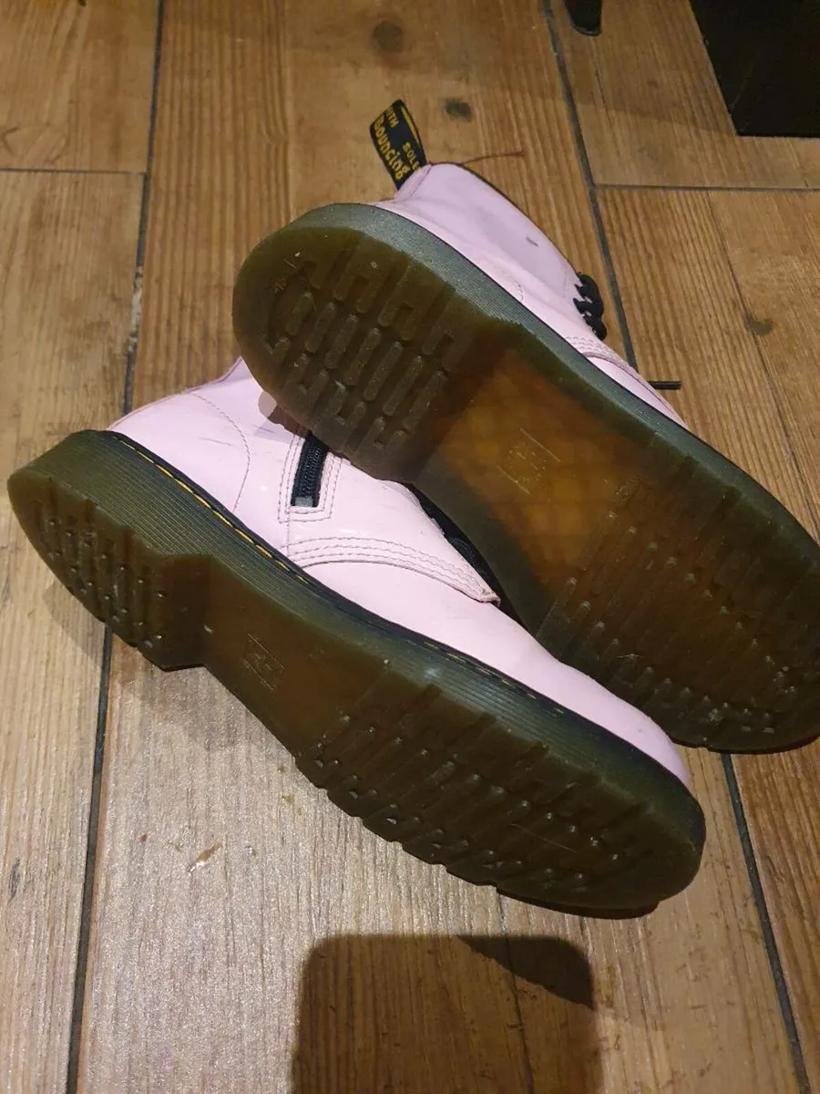 Dr martens boots - Image 1
