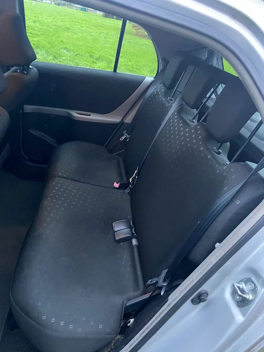 2008 Toyota Yaris | 130k km | Excellent Condition - Image 4