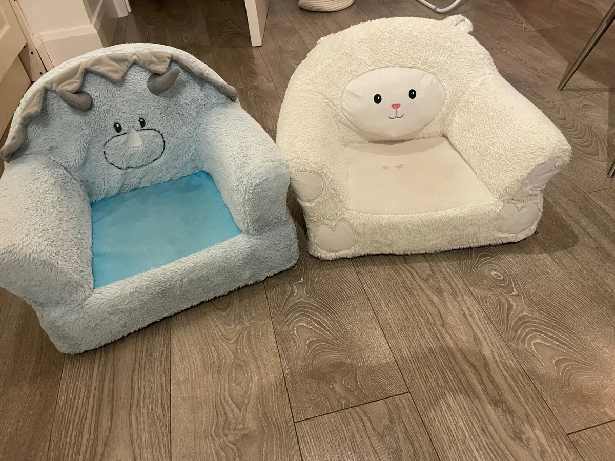 Kids soft play chairs