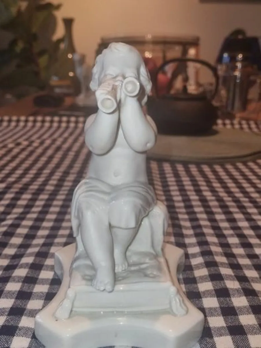 Belleek Collectors Society Limited Edition - Image 1