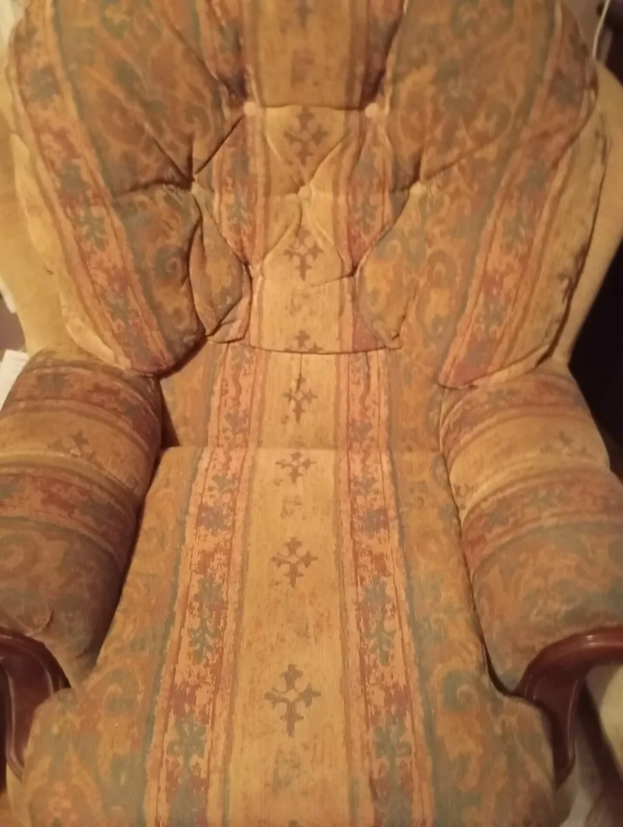 Couch and 2 Armchairs - Image 2