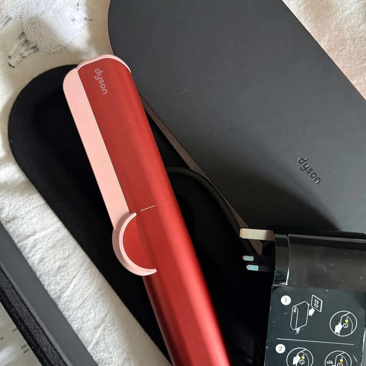 Dyson Airstrait - Image 3