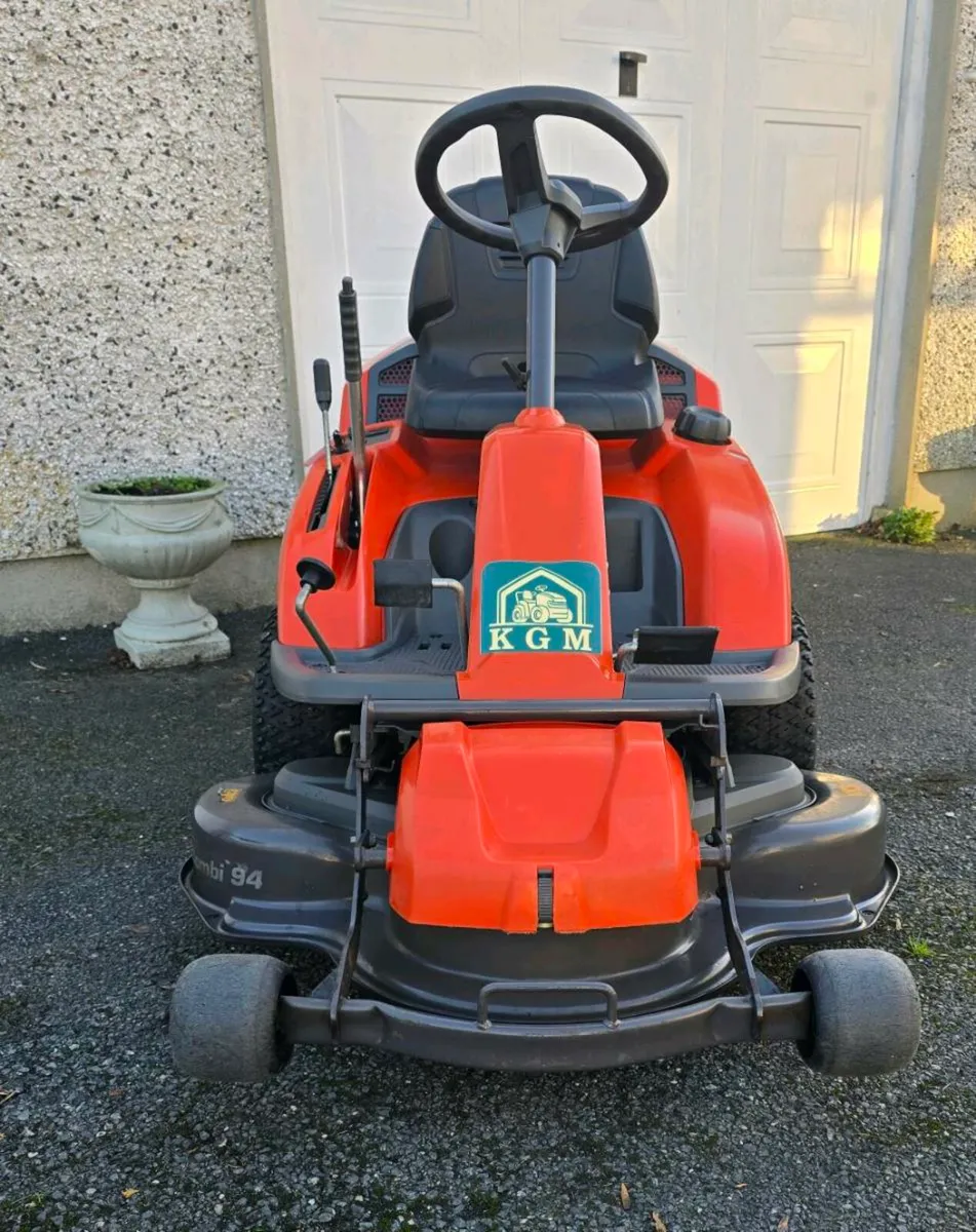 Husqvarna R214TC - Image 1