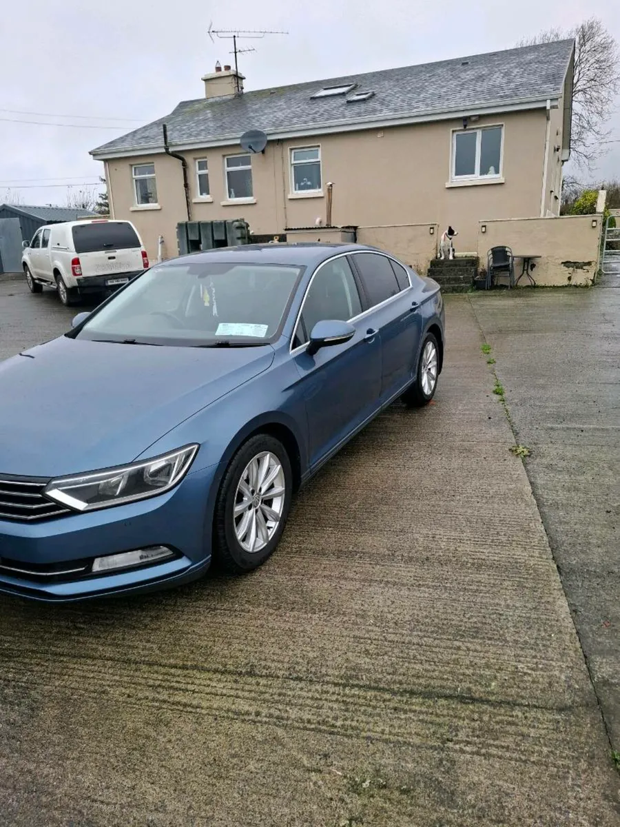 2017 Vw passat - Image 2