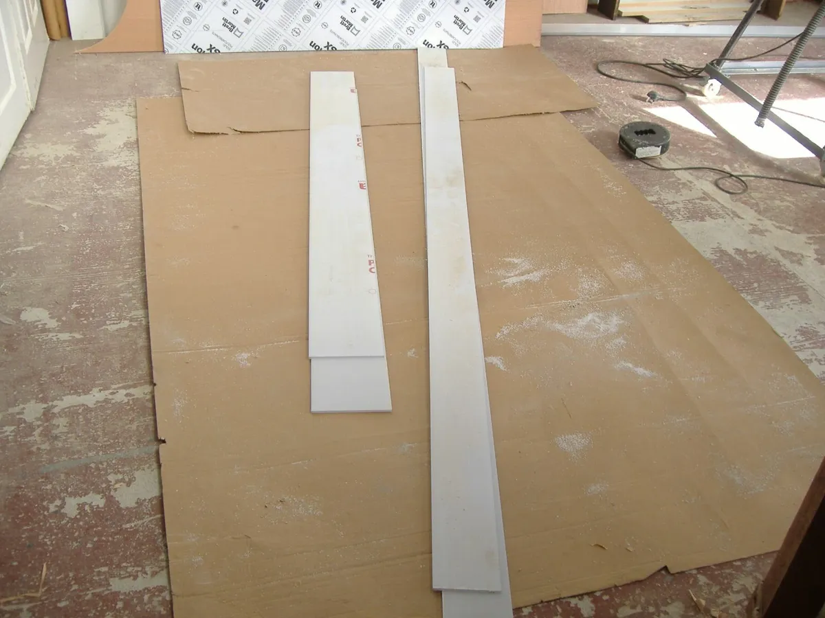 Polycarbonate/perspex offcuts - Image 1