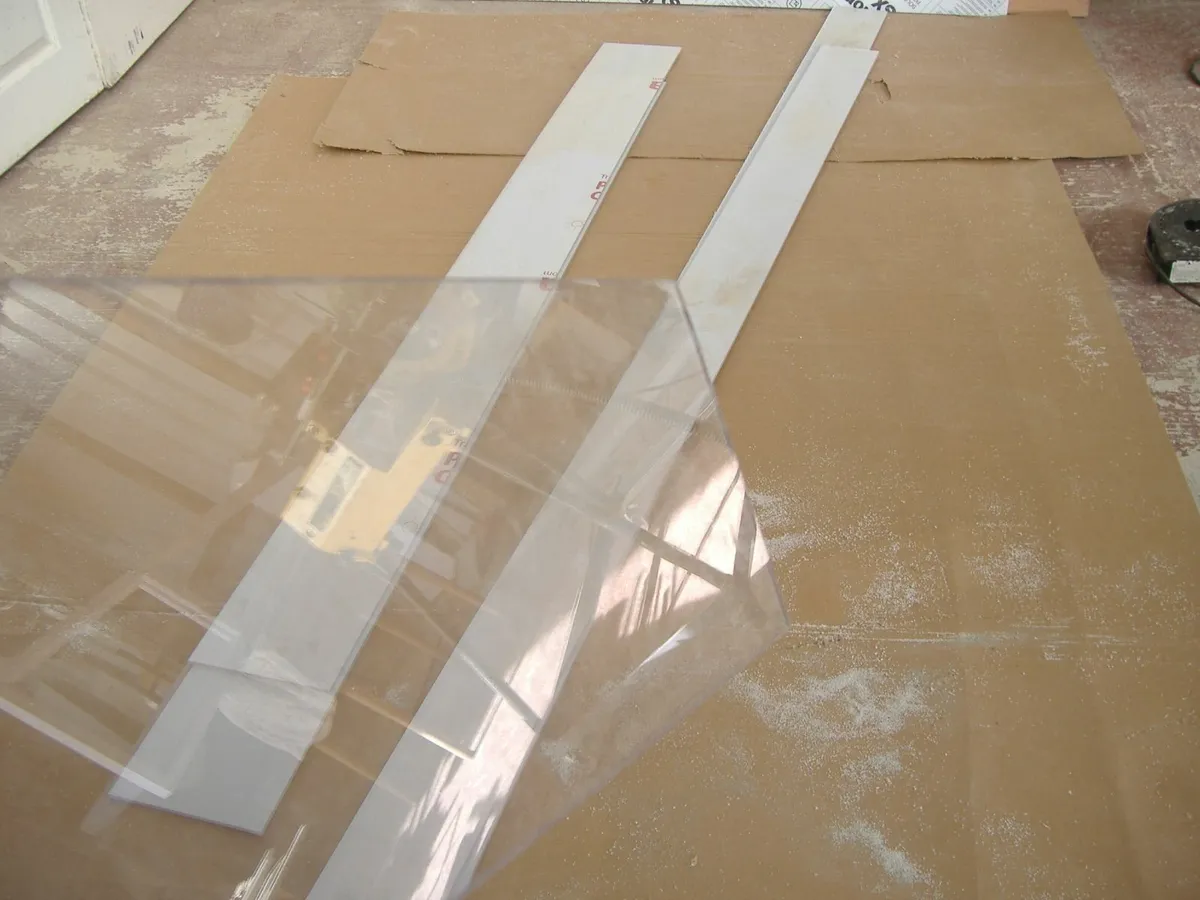 Polycarbonate/perspex offcuts - Image 2