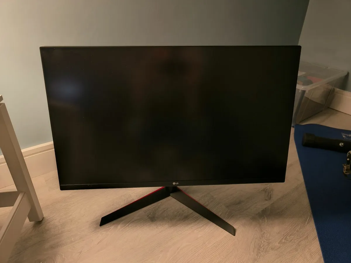 LG Ultragear Monitor 32 inch - Image 1
