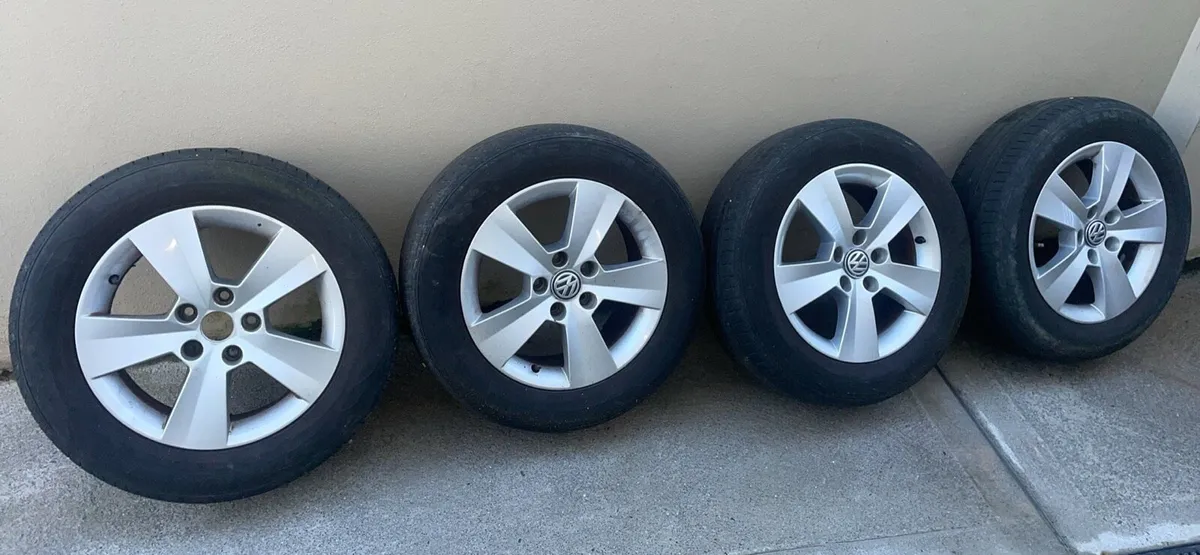 Volswagen alloys 16” - Image 1