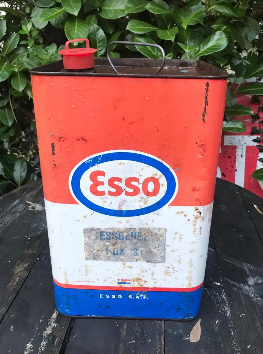 Vintage Esso oil can - Image 3