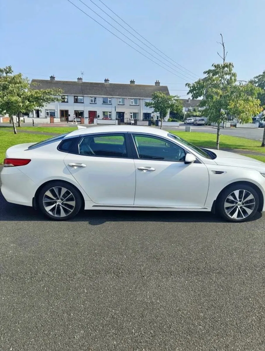 Kia Optima 2016 - Image 1