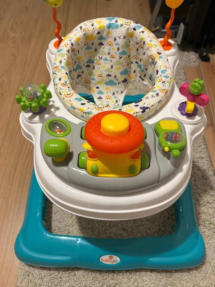 Baby walker - Image 2