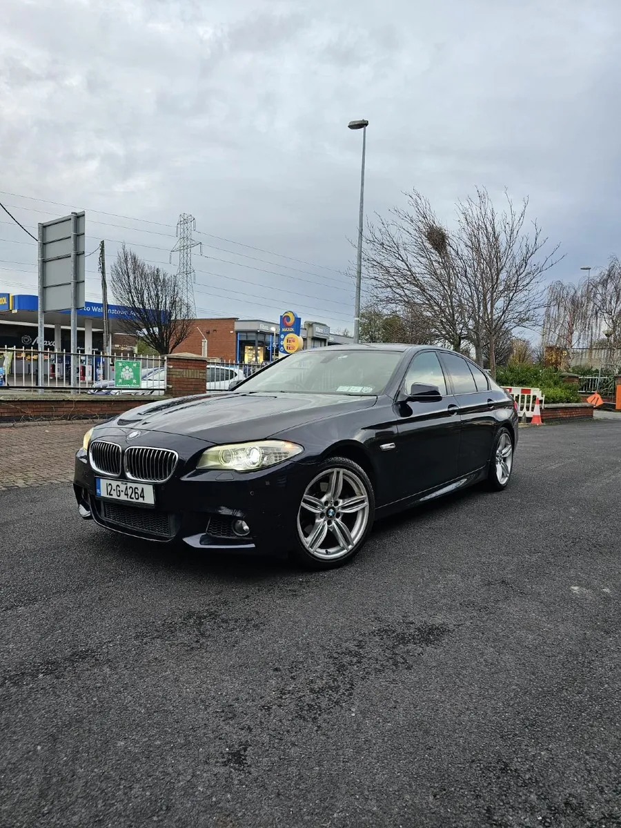 BMW 5-Series 2012 Automatic - Image 2