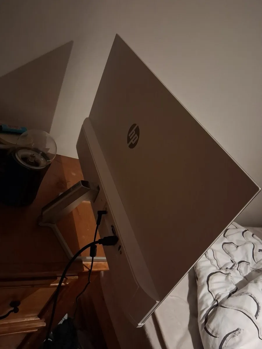 HP HP Series 5 HD 27" LCD Monitor - Image 3