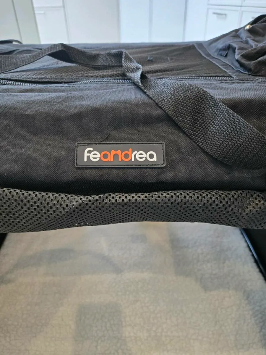 PET travel cage - Image 1