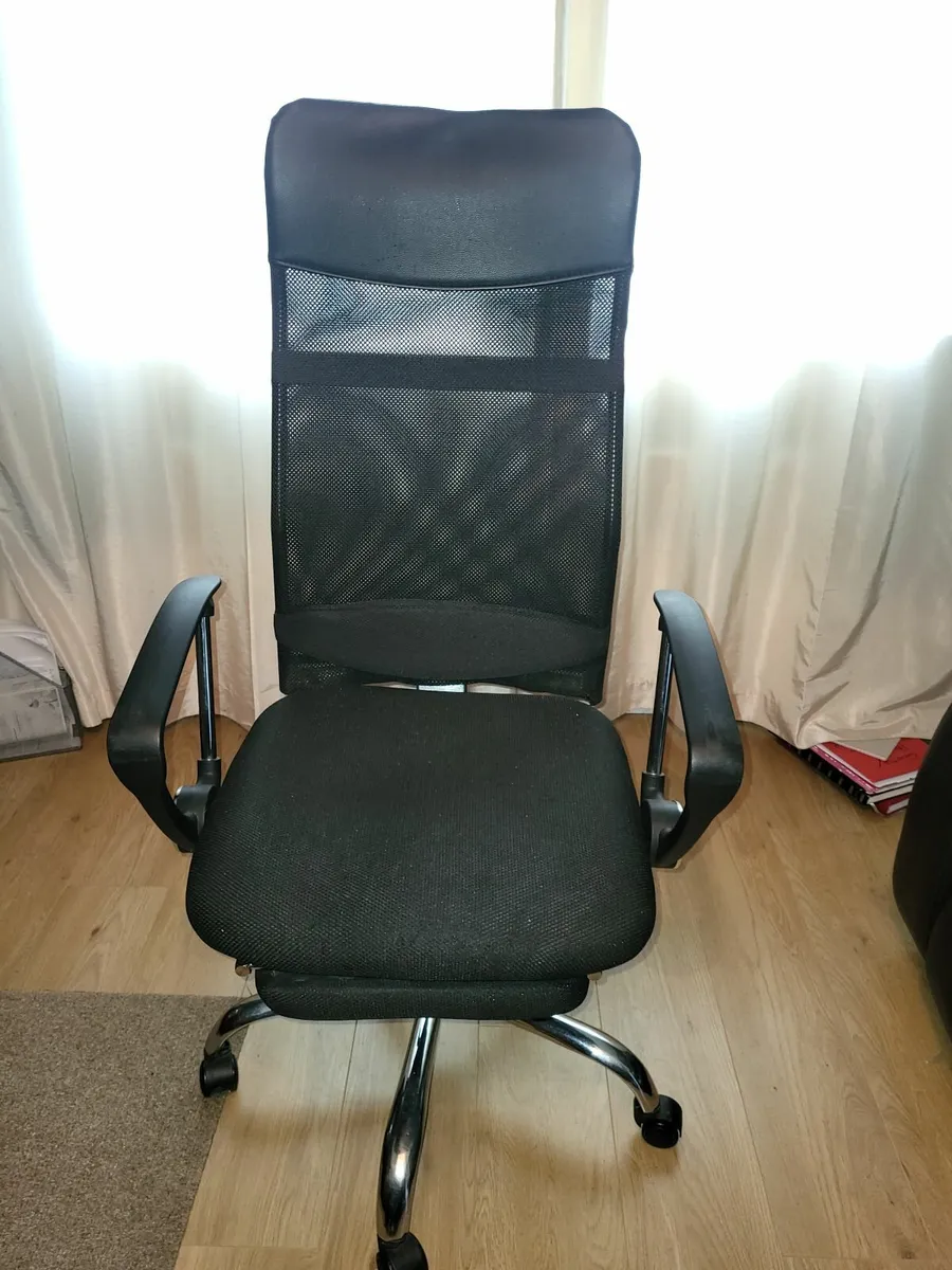 Office Chair - Image 1