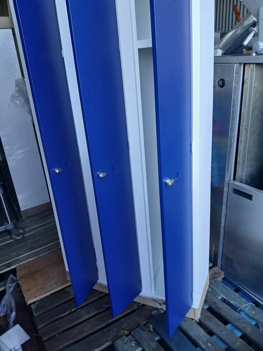 Personal locker new  3x1 delivered - Image 3