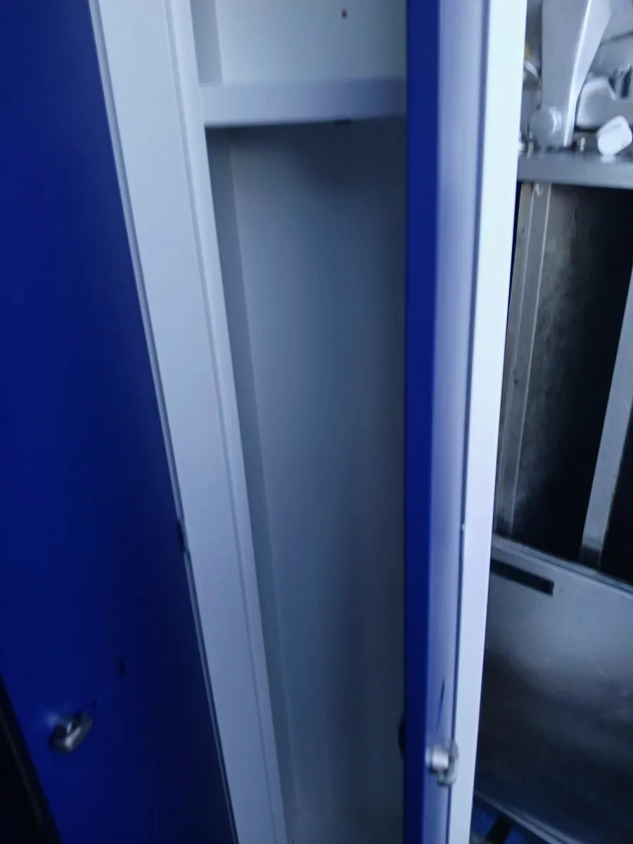 Personal locker new  3x1 delivered - Image 4