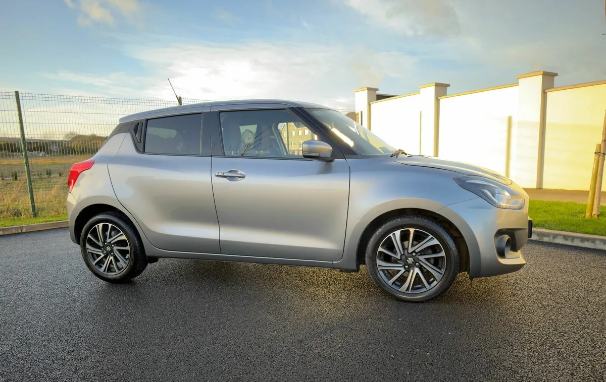 Suzuki Swift 2022 - Image 3