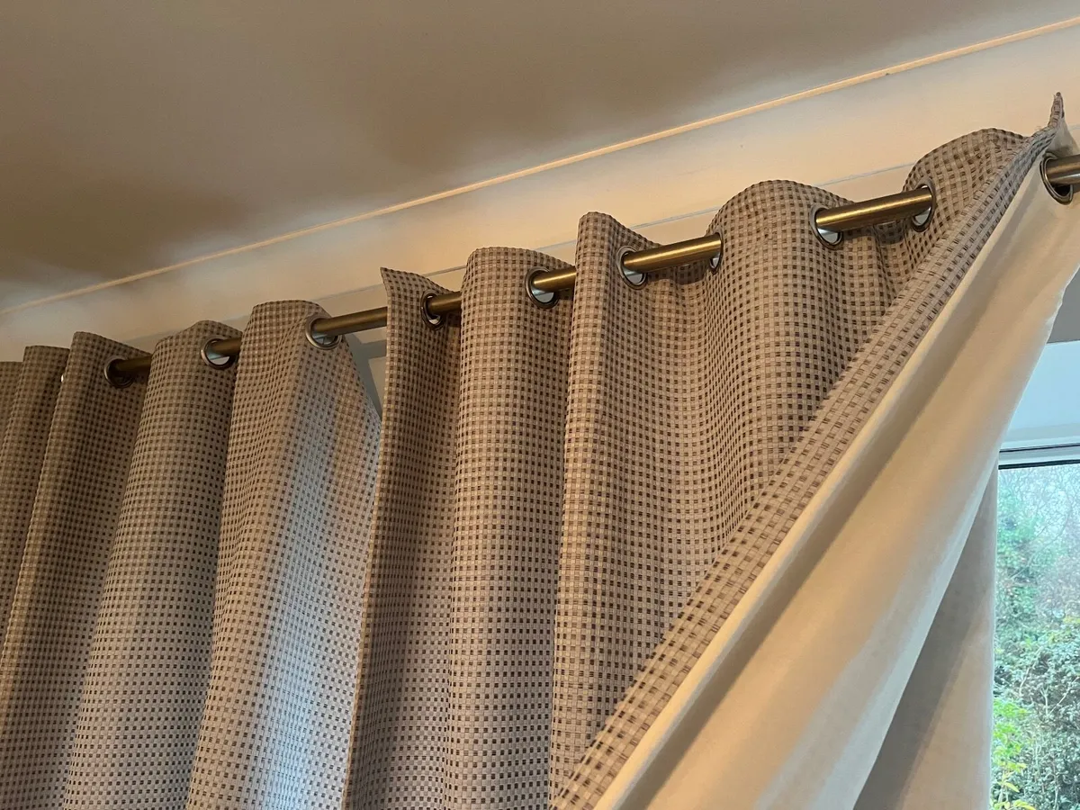 Curtain for the living room - Image 1