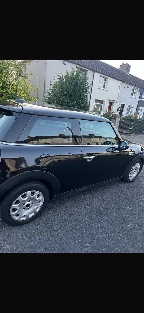 Mini One 2019 - Image 1