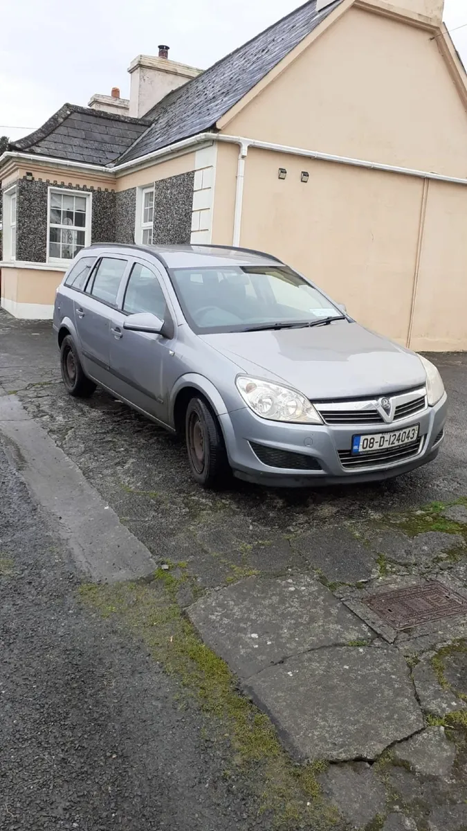 Vauxhall Astra Estate 1.2diesel 2008 - Image 2