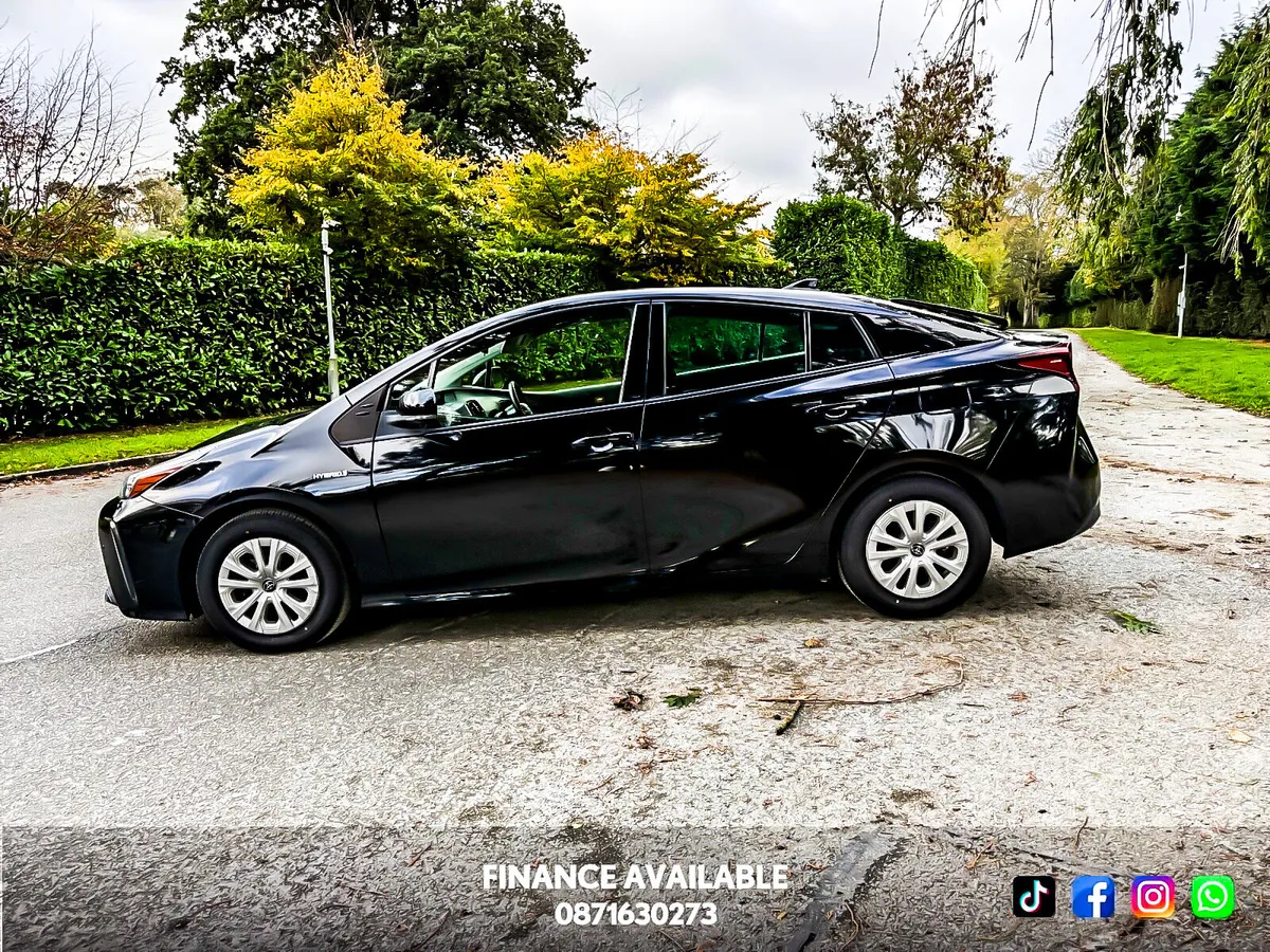 2020 Toyota Prius 1.8 Petrol Hybrid - Image 4