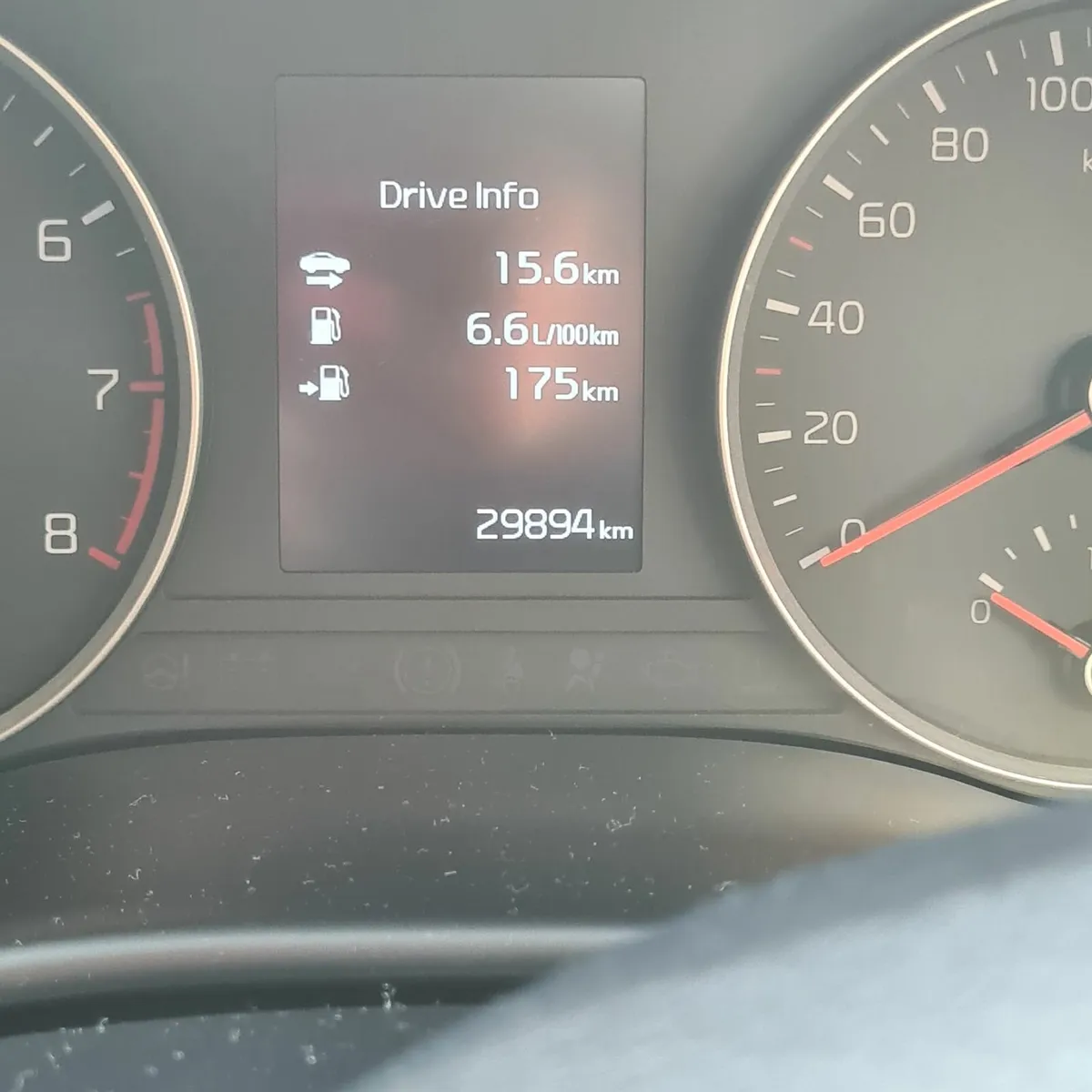 Kia Stonic 2019 ONLY 29000KM - Image 3