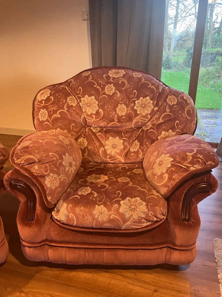 Couch and Two Armchairs - Image 3