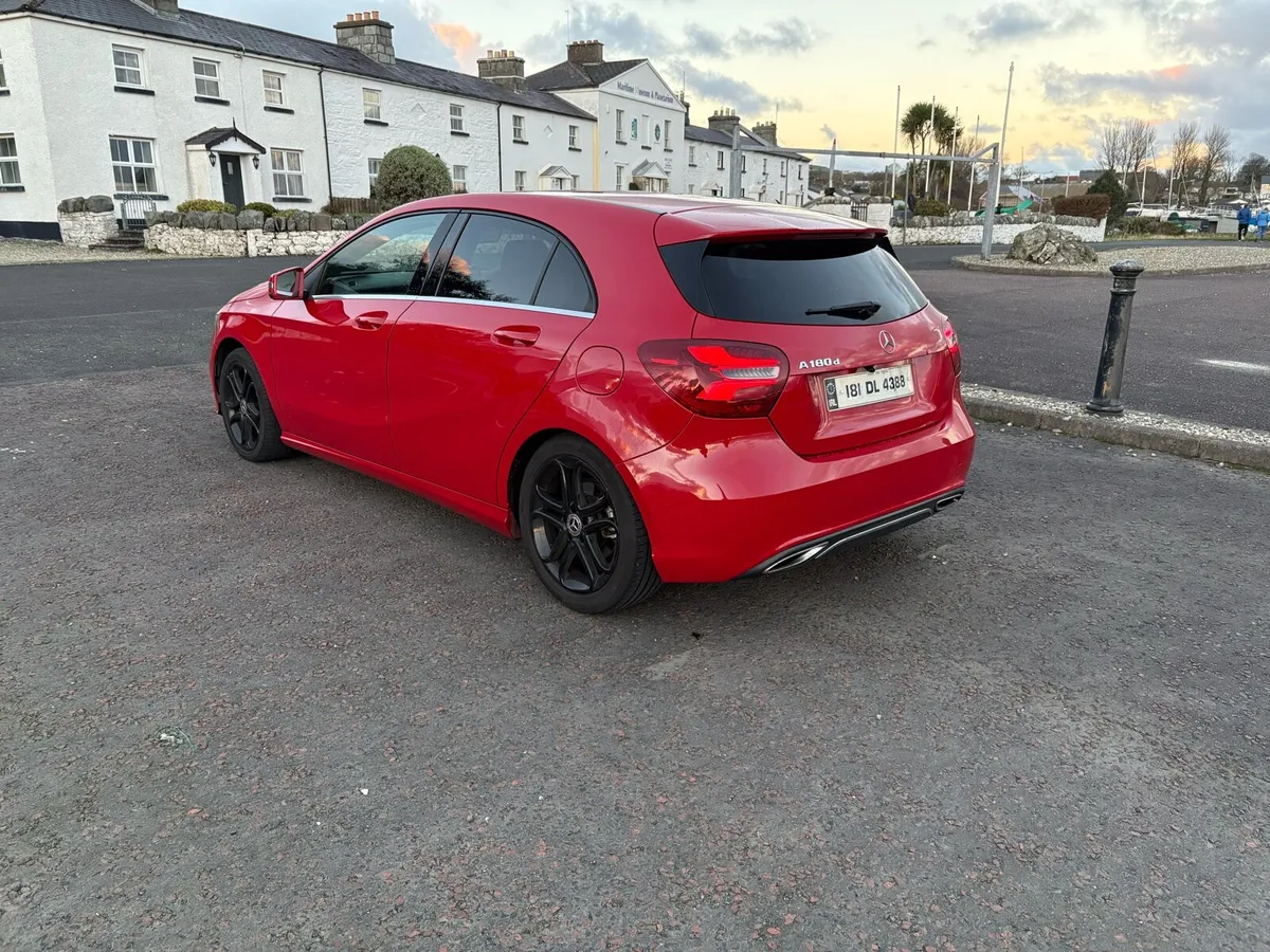 Mercedes A180d - Image 3