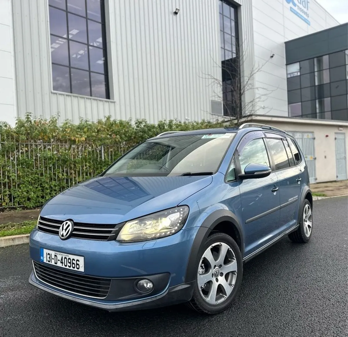 2013 Volkswagen Touran 1.4 Tsi Auto - Image 1
