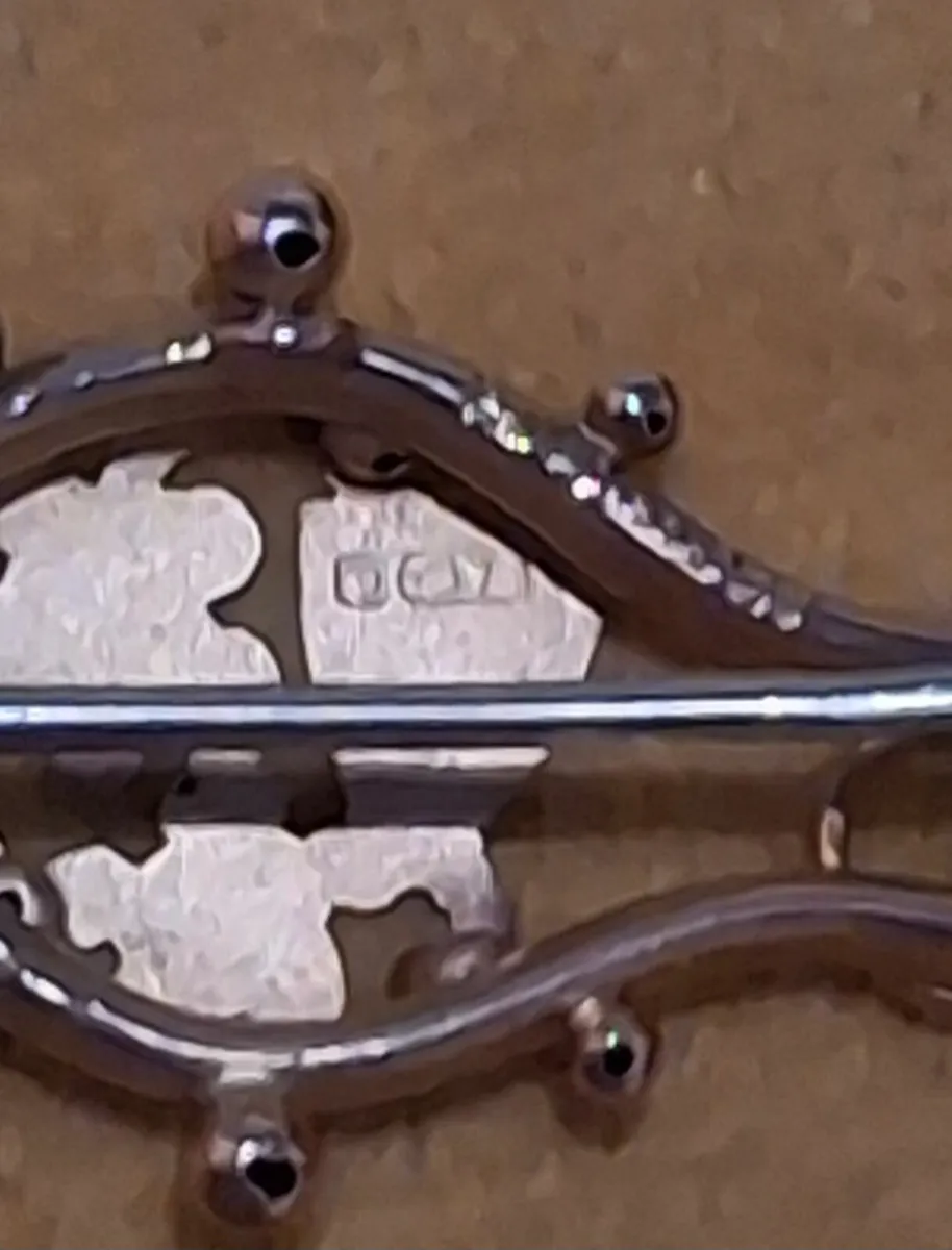 SALE! VICTORIAN 9c GOLD... - Image 2