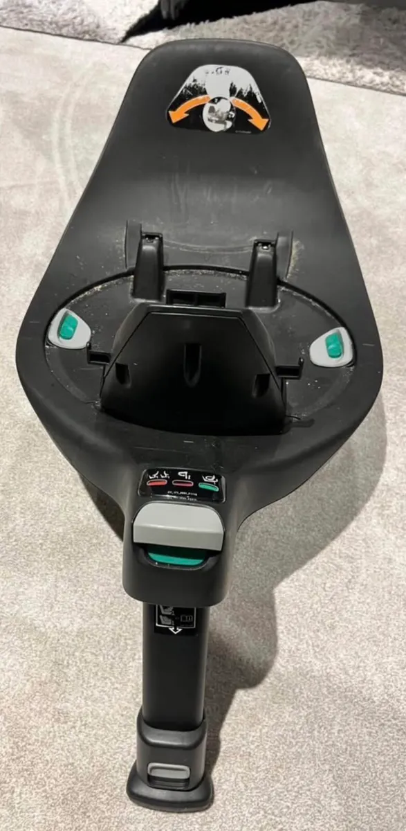 Cybex iCloud car seat with isofix base - Image 3