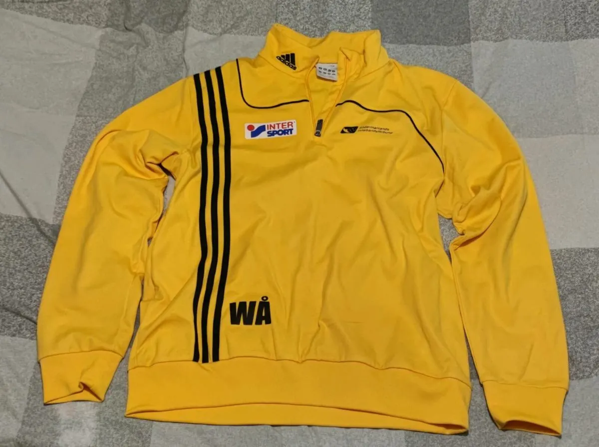 Vintage Adidas top L - Image 1