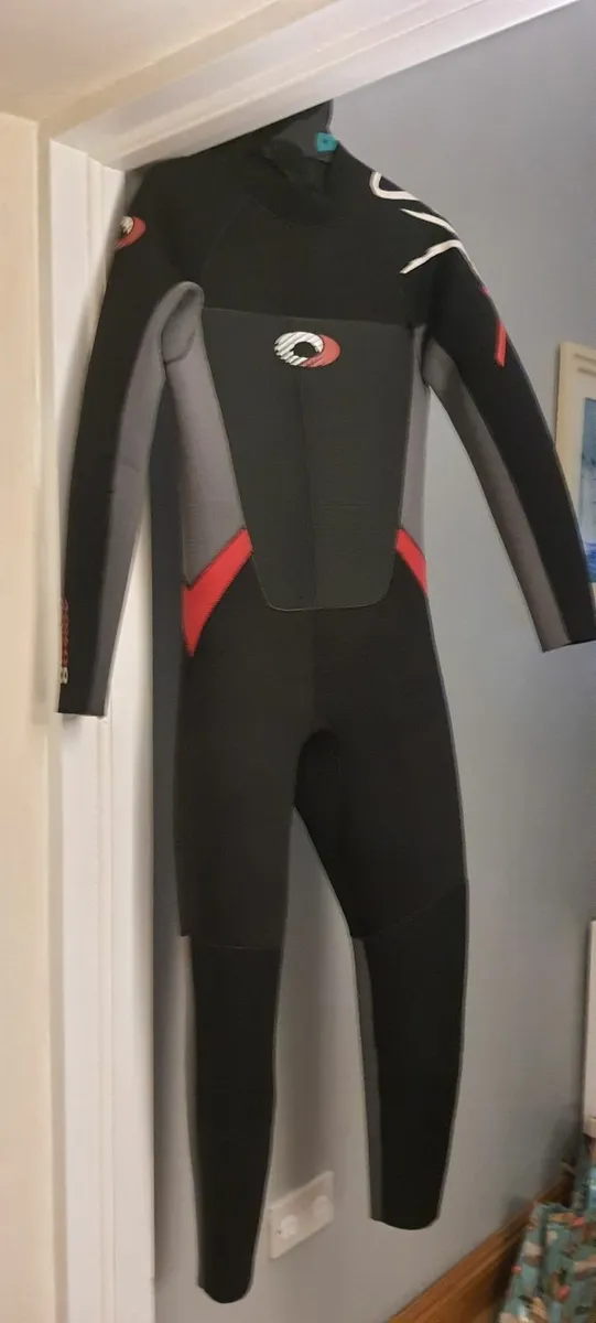 Mens Wet Suit 5mm Osprey size M - Image 1