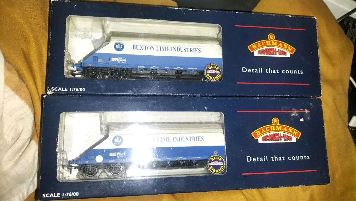 BACHMANN HOPPERS WAGON JGA BUXTON LIME - Image 1