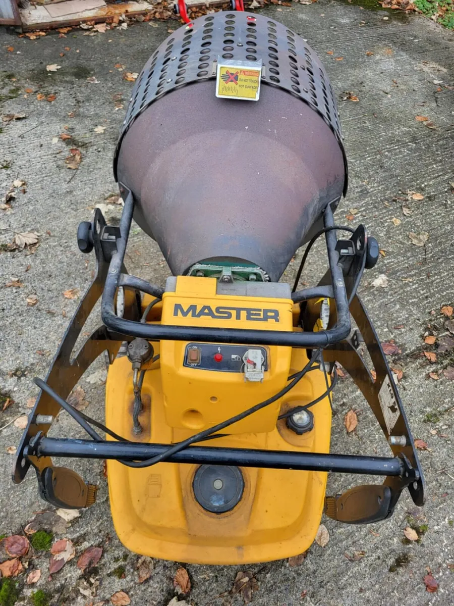 Diesel/ kerosene space heater - Image 1